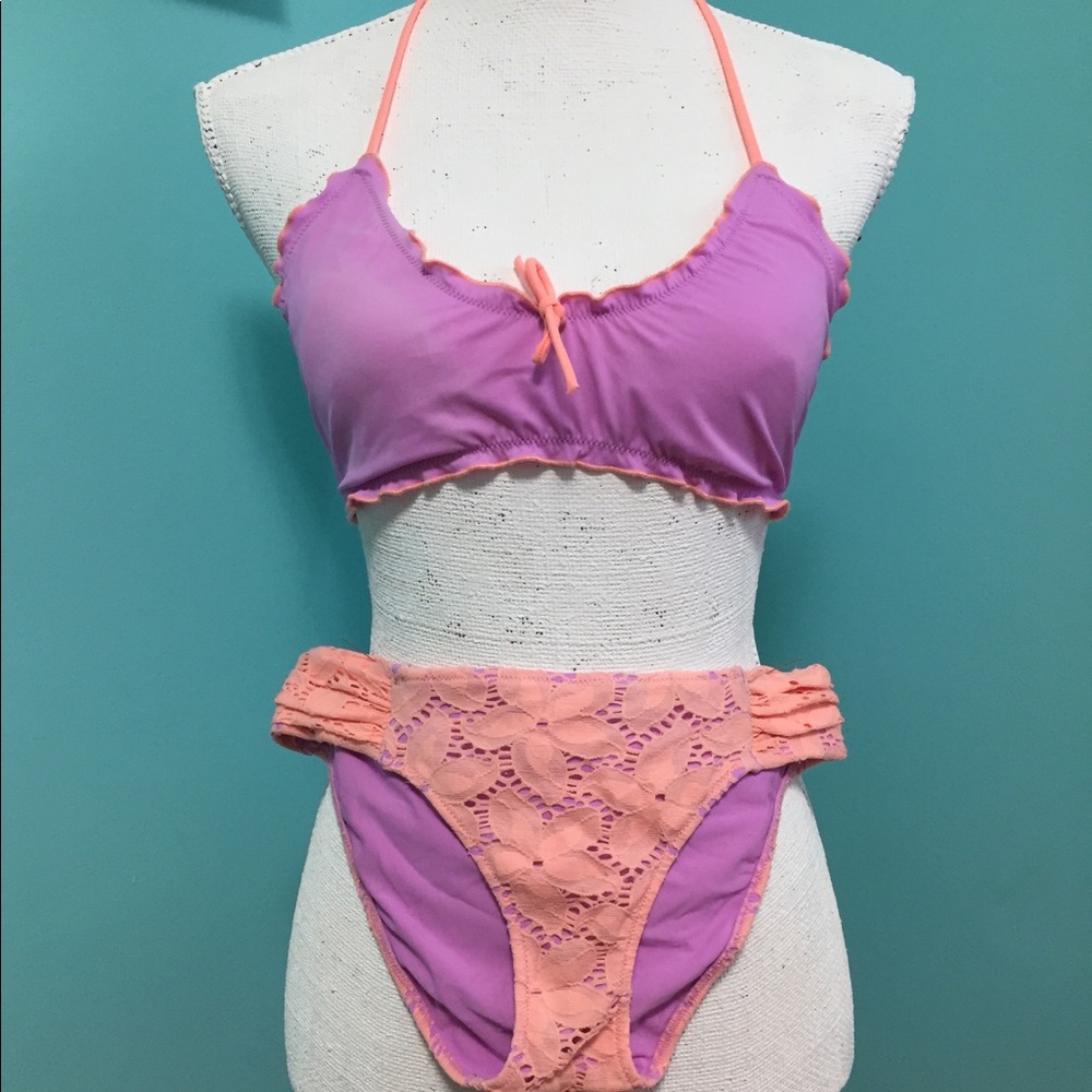 🚨Victoria’s Secret lace bikini